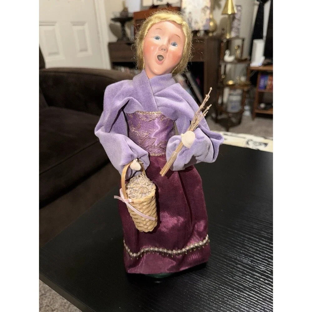 Byers’ Choice Ltd. 2012 Lavender Woman Caroler Basket Purple Dress
